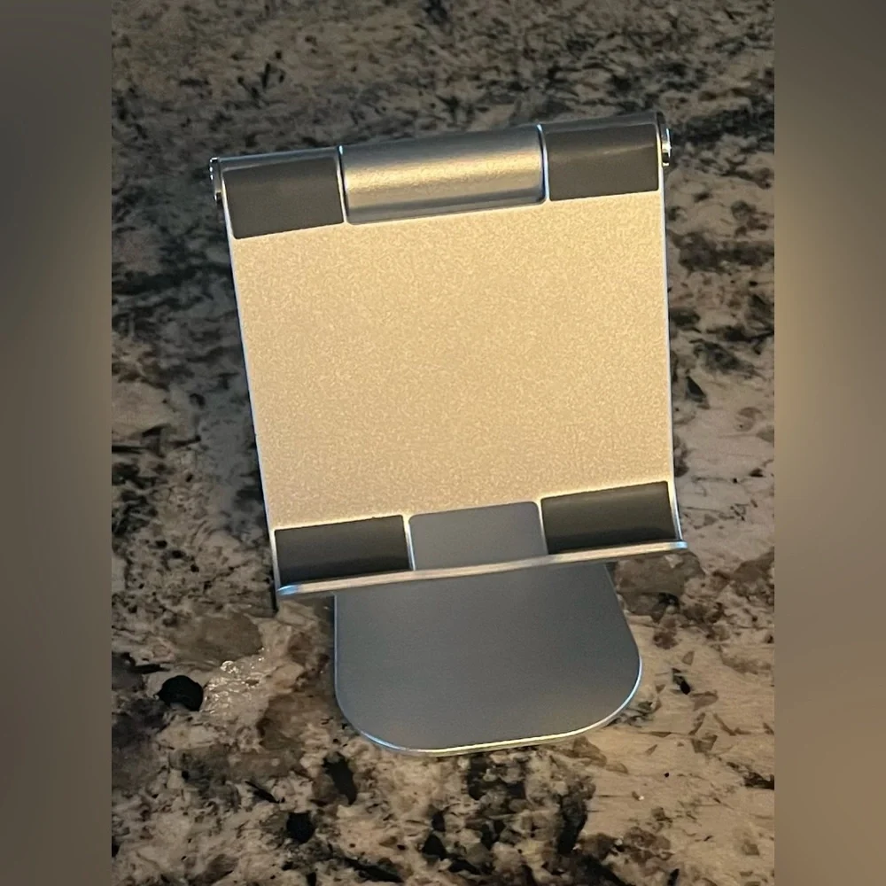 iPad/ Tablet stand holder. Angle adjustable. Aluminum. Excellent condition.